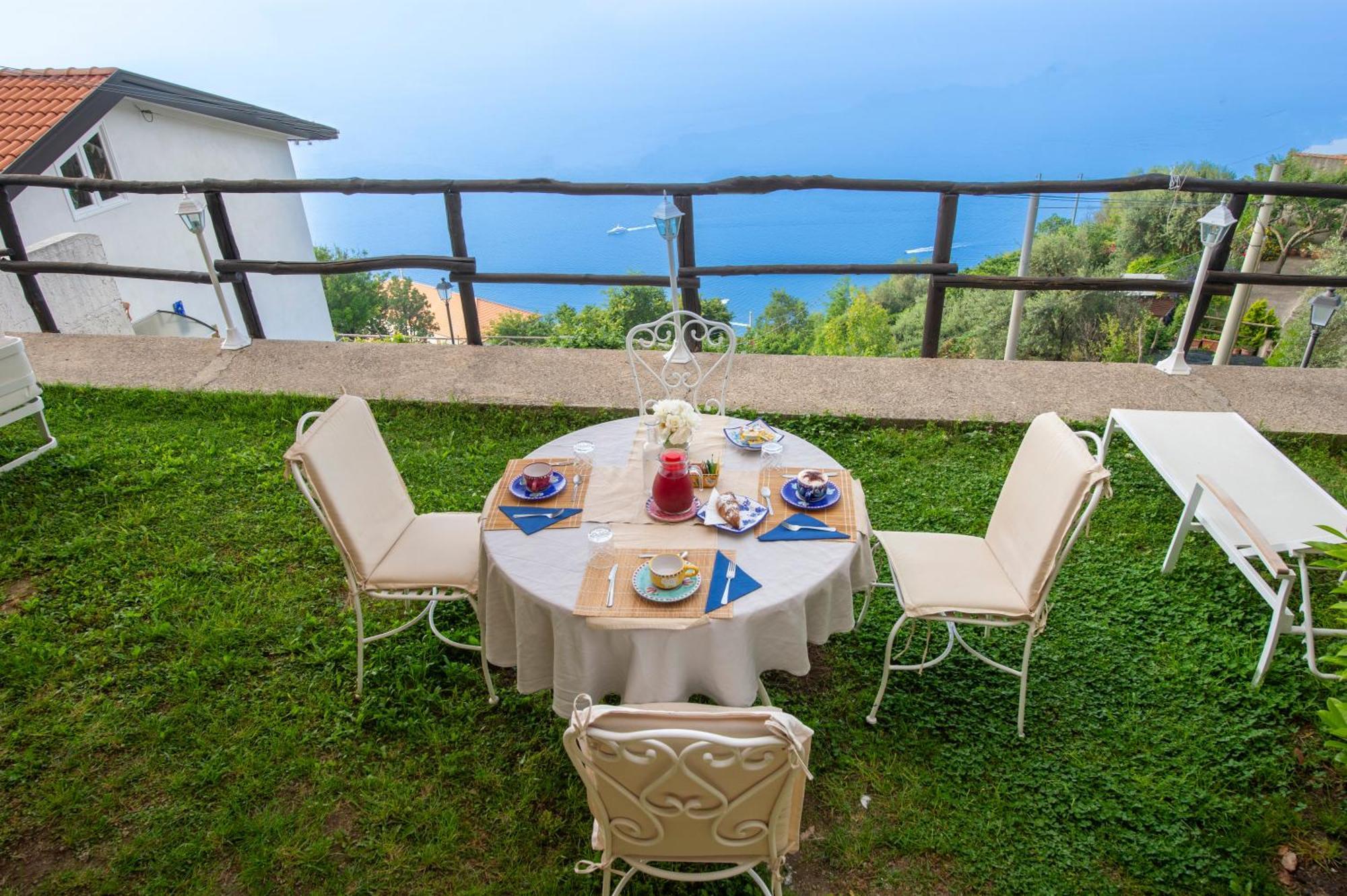 Solaria Bed & Breakfast Amalfi Dış mekan fotoğraf
