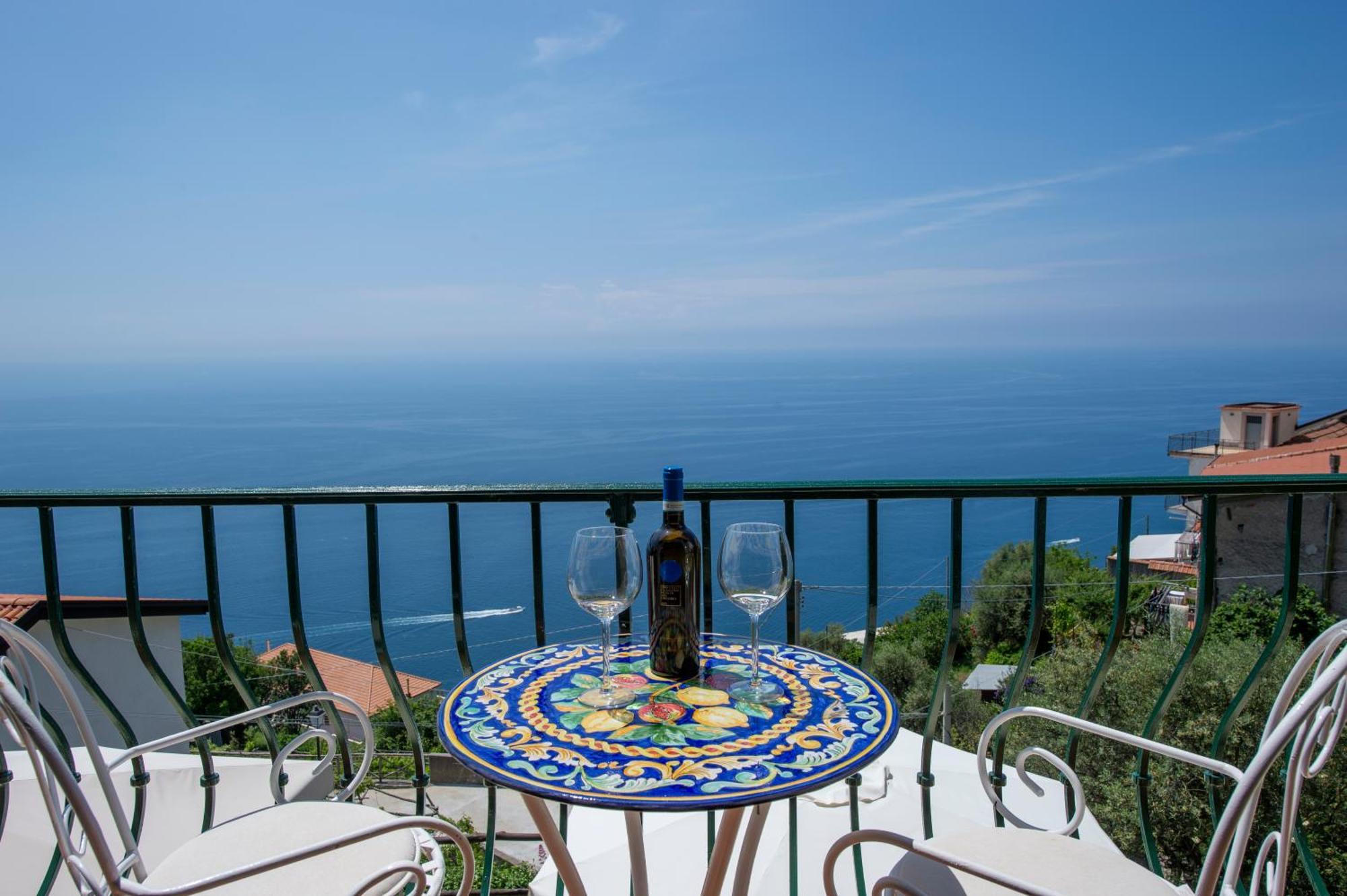 Solaria Bed & Breakfast Amalfi Dış mekan fotoğraf
